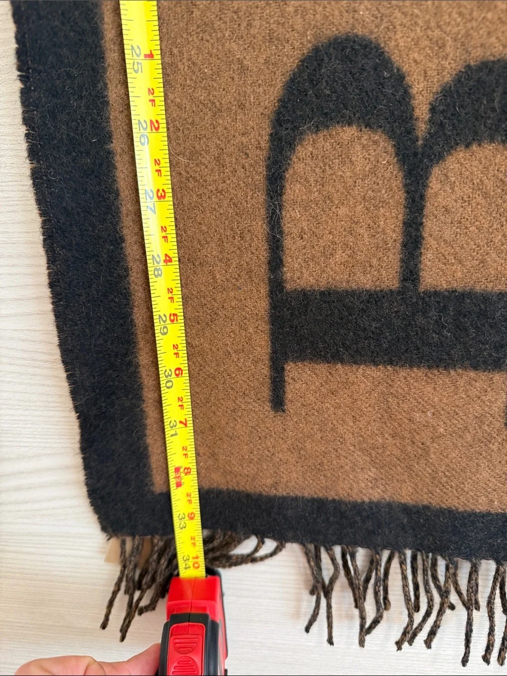Burberry Logo 100% Cashmere Scarf Camel Black Fringe
